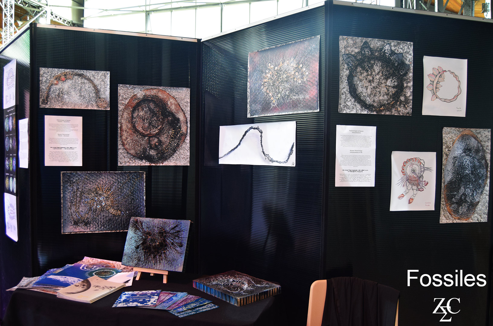 Fossiles, sculptures + tirages par Zandrine C